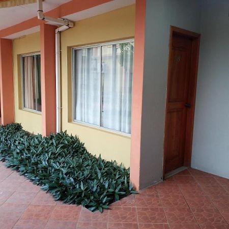 פורטו איורה Hotel Palmeras Galapagos מראה חיצוני תמונה